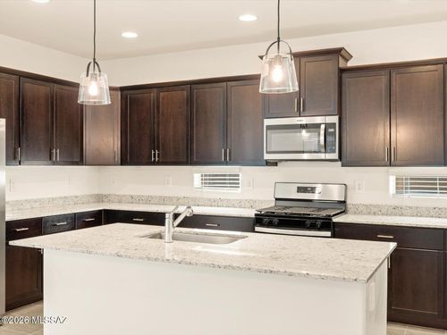 9711 W Hazelbrook Drive, Marana, AZ, 85658 | Card Image