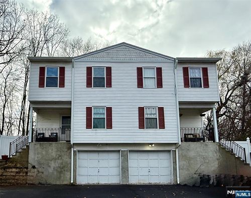 2-1-2 Marc Ct, Netcong, NJ, 07857-1632 | Card Image