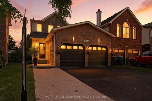 2993 Gulfstream Way, Mississauga, ON, L5N6J8 | Card Image
