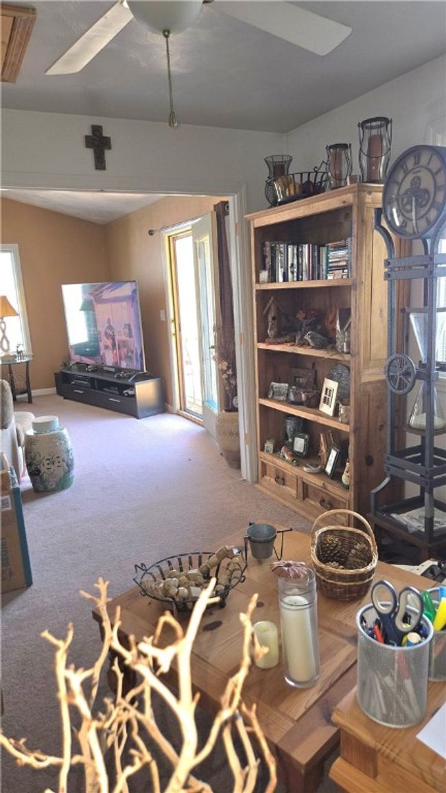 198 Cambria Hill Dr, Townhouse with 2 bedrooms, 2 bathrooms and 2 parking in Tarentum PA | Image 16