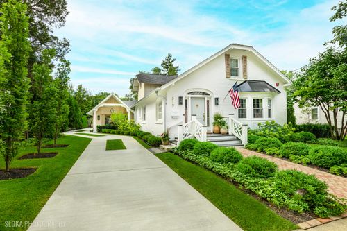 319 W Lake St, Barrington, IL, 60010-4253 | Card Image