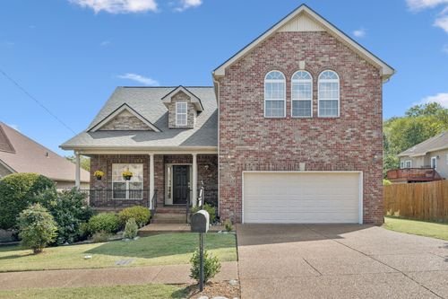 7952 Oakfield Grv, Brentwood, TN, 37027-8837 | Card Image