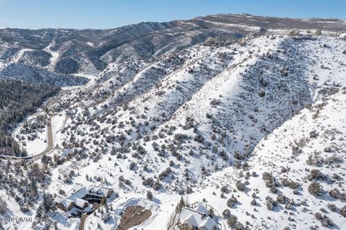 500 Little Andorra Rd, Edwards, CO, 81632-6259 | Card Image