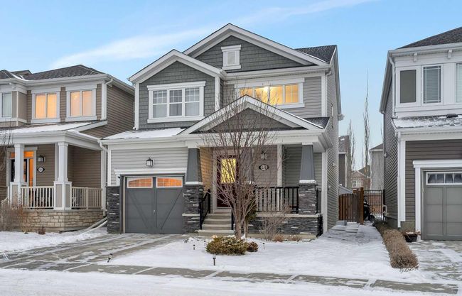 131 Windford Rise Sw, Home with 3 bedrooms, 2 bathrooms and 2 parking in Airdrie AB | Image 2
