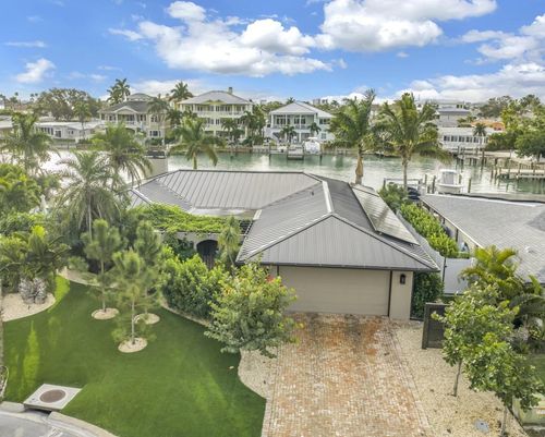 735 126th Ave, TREASURE ISLAND, FL, 33706-1036 | Card Image