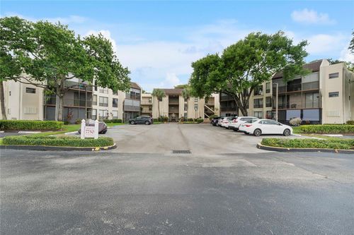 apt-203-7750 W Mcnab Rd, Tamarac, FL, 33321-2926 | Card Image