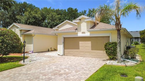 25243 River Crest Dr, LEESBURG, FL, 34748-7421 | Card Image