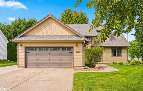 806 Se Richland Cir, Ankeny, IA, 50021-3649 | Card Image