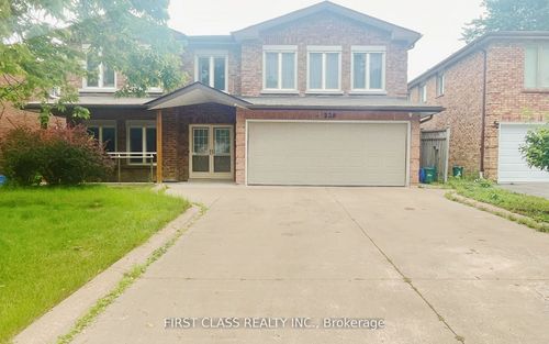 main-fl-238 N Lake Rd, Richmond Hill, ON, L4E2Z8 | Card Image