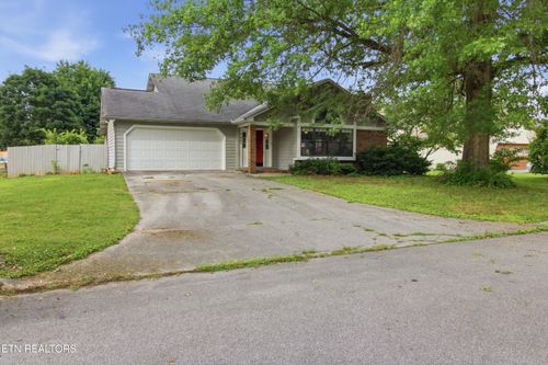 1341 Carowinds Cir, Maryville, TN, 37803-6780 | Card Image