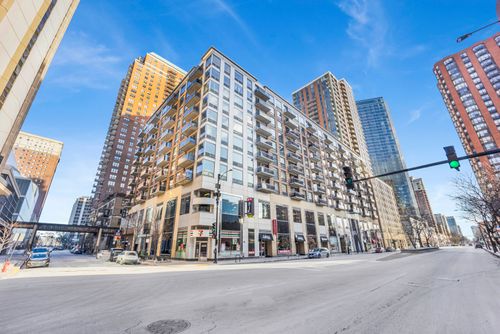 905-1 E 8th St, Chicago, IL, 60605-5063 | Card Image