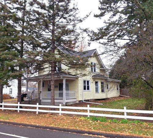812 Mcknight Rd N, Maplewood, MN, 55119-3881 | Card Image