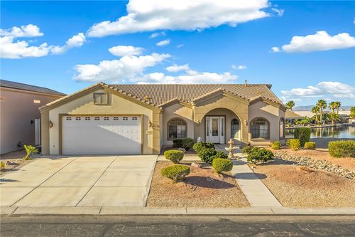 2178 E Bella Vista Dr, Fort Mohave, AZ, 86426-7015 | Card Image