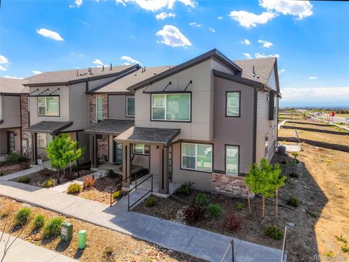 6393 N Malaya St, Aurora, CO, 80019-2339 | Card Image