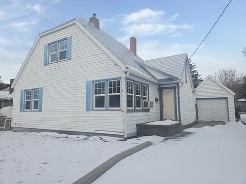 413 S H Street, Lakeview, OR, 97630 | Card Image