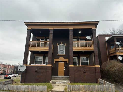 1811 Lakeview Rd, East Cleveland, OH, 44112-4762 | Card Image