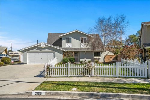 2165 Malcolm St, Simi Valley, CA, 93065-3515 | Card Image