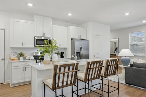 11011 203rd Street W, Lakeville, MN, 55044 | Card Image