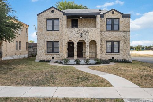 424 Club Dr, San Antonio, TX, 78201-3715 | Card Image