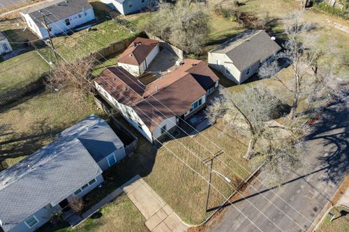 2637 N Volutsia St, Wichita, KS, 67219-4748 | Card Image