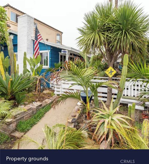 210 10th St, Huntington Beach, CA, 92648-4804 | Card Image