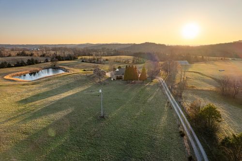 2791 E Sheepneck Rd, Culleoka, TN, 38451-2314 | Card Image