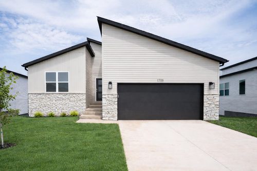 1722 N Hawthorne Pl, Brookline, MO, 65619-6053 | Card Image