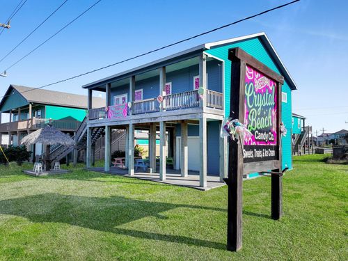 2570 Highway 87, Crystal Beach, TX, 77650 | Card Image