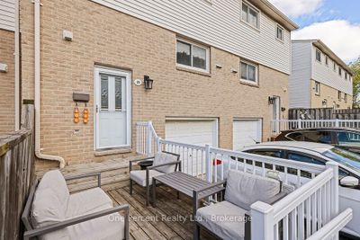 10 - 51 Caroga Crt, Condo with 3 bedrooms, 2 bathrooms and 2 parking in Hamilton ON | Image 3