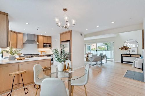 4-363 N Rengstorff Ave, Mountain View, CA, 94043-2881 | Card Image