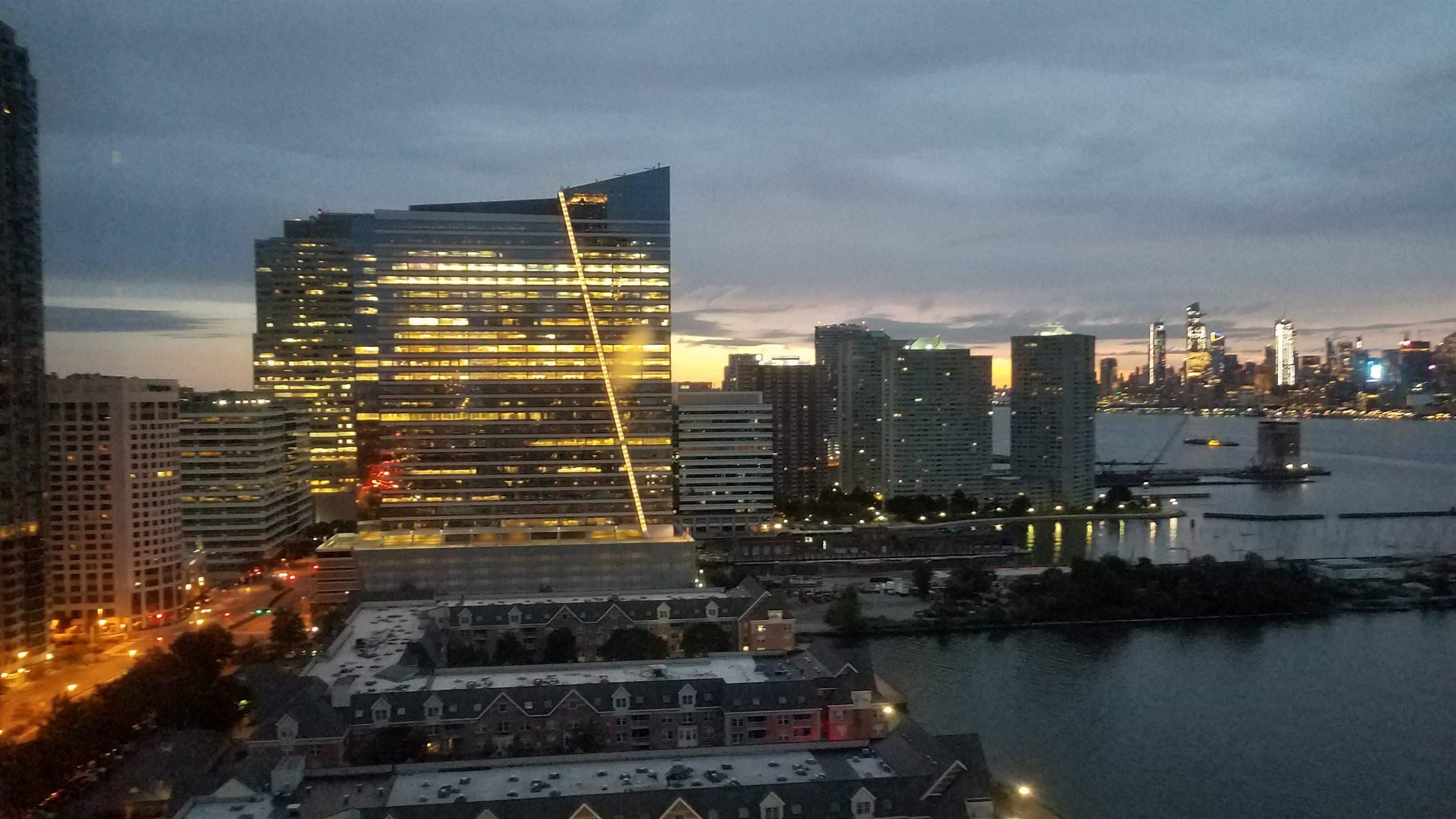 Residential Lease in JC, Downtown 3