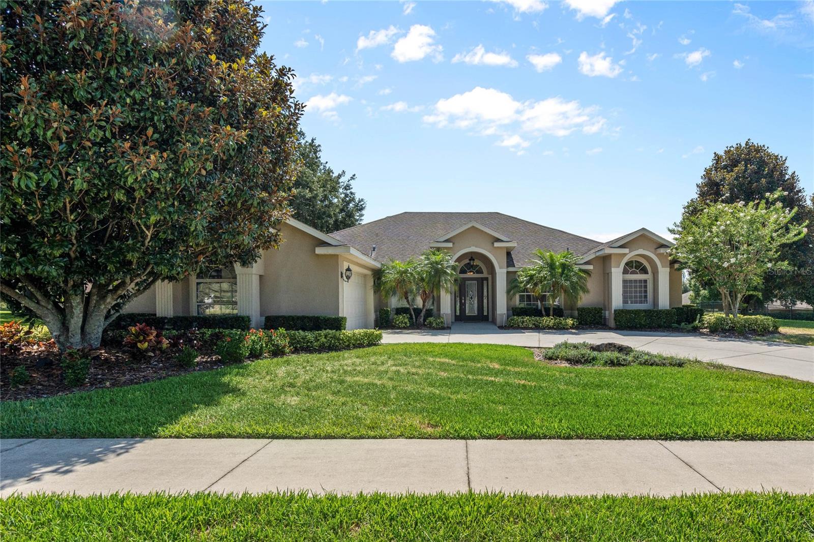 Colonnade Cir, Clermont, FL 34711