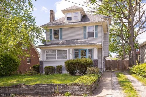 962 Woodward Ave, Akron, OH, 44310-1410 | Card Image