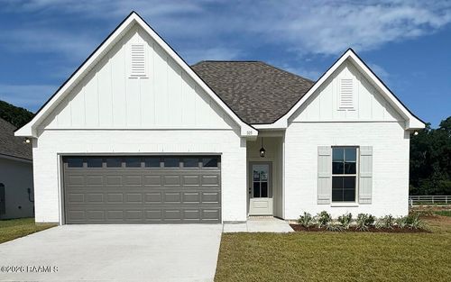 105 Crescent Row, Broussard, LA, 70518 | Card Image