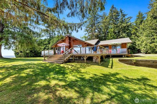 556 State Route 401, Naselle, WA, 98638-8621 | Card Image