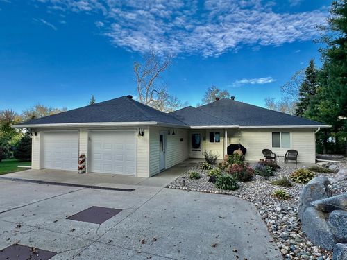 31129 E Jewett Dr, Fergus Falls, MN, 56537-7338 | Card Image