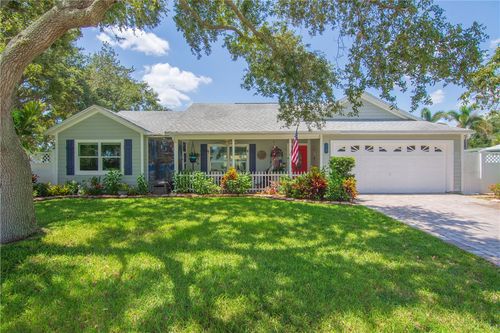 905 52nd Avenue, Vero Beach, FL, 32966 | Card Image
