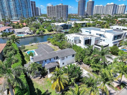 354 Golden Beach Dr, Golden Beach, FL, 33160-2243 | Card Image