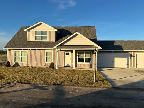 110 Cumberland Meadows Circle, Hebron, OH, 43025 | Card Image