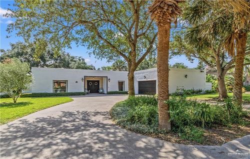 218 Palm Valley Dr W, Harlingen, TX, 78552-8948 | Card Image