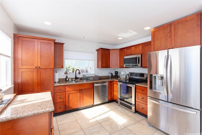 Stainless steel appliances | Image 11