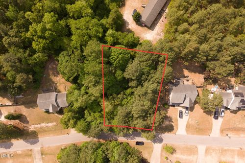 76 Briarwood Pl, Sanford, NC, 27332-2380 | Card Image