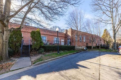 unit-16-644 Wells St Sw, Atlanta, GA, 30310-2067 | Card Image