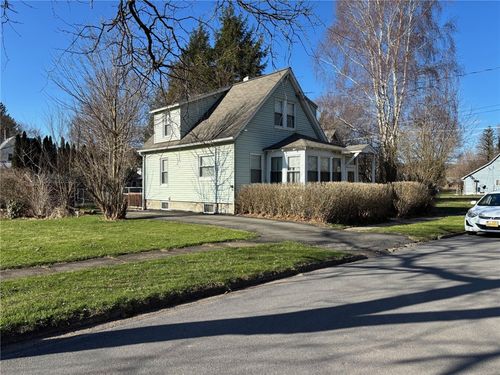 16 Winegard St, Sidney, NY, 13838-1027 | Card Image