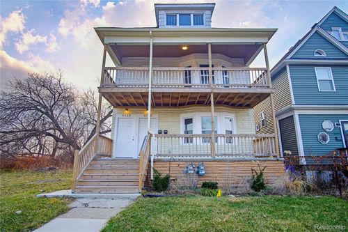 6123 Commonwealth St, Detroit, MI, 48208-1327 | Card Image