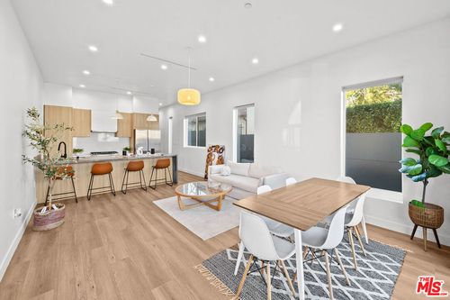 2-1905 S Corning St, Los Angeles, CA, 90034-1406 | Card Image