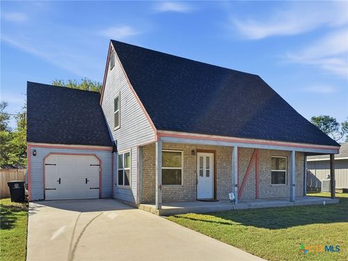 581 Kellys Way, New Braunfels, TX, 78130-3149 | Card Image