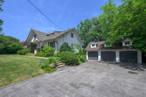 146 Commissioners Rd E, London, ON, N6C2T1 | Card Image