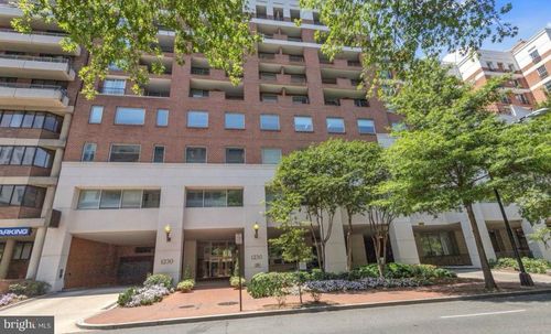 apt-818-1230 23rd St Nw, WASHINGTON, DC, 20037-1163 | Card Image