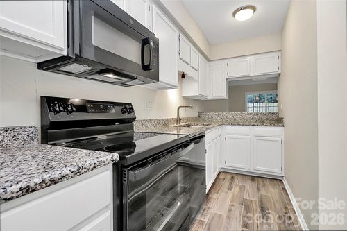 703 Heritage Pkwy, Fort Mill, SC, 29715-8337 | Card Image